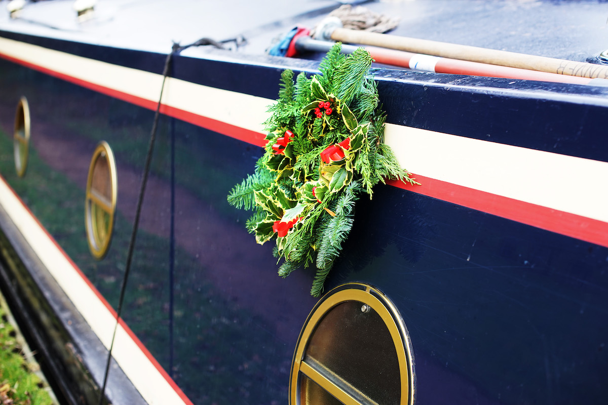 holiday season entertaining tips for boaters