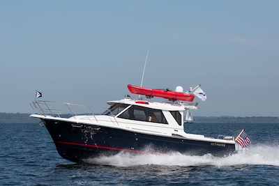 cutwater c-28 pocket trawler