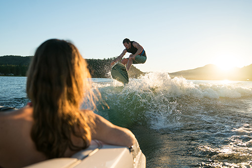 Boating Bucket List: 10 Summer Boating Activities to Try