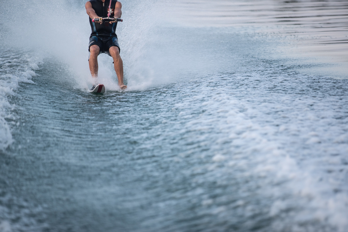 barefoot skiing