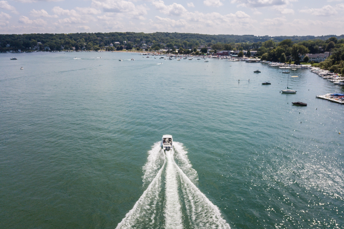 The Top 5 Best Boats for Lake Boating