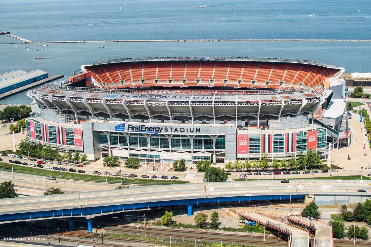 boatgating nfl stadiums on the water