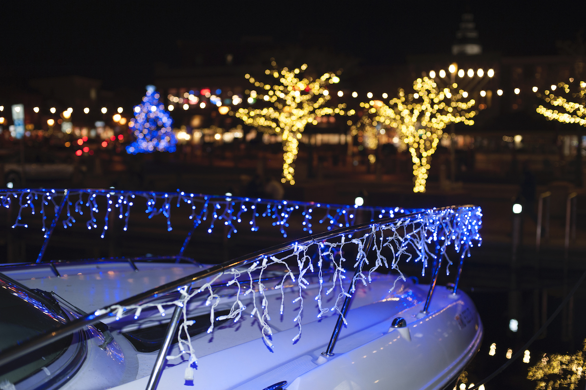 holiday boat parades