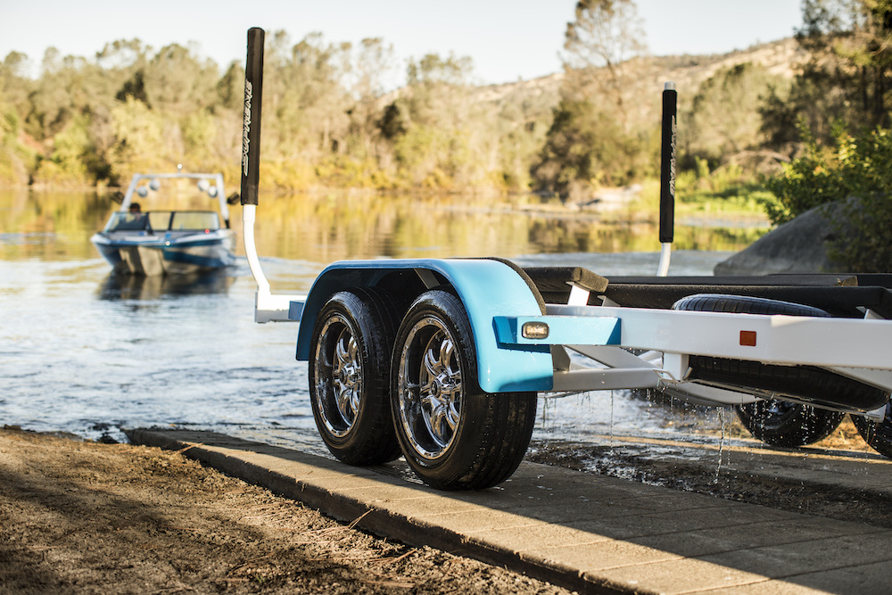 backing up a boat trailer