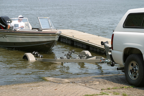 how to load a boat on a trailer