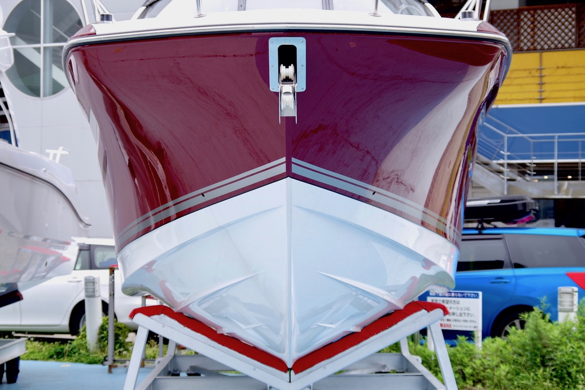 how to paint a boat