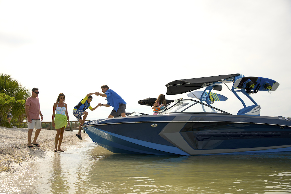 beaching a boat 101