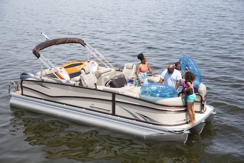 Buying a Pontoon Boat | Discover Boating