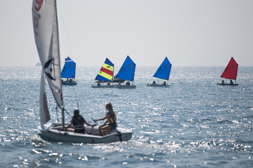 lake michigan sailing guide