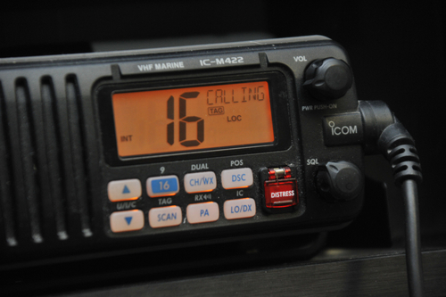 vhf marine radio