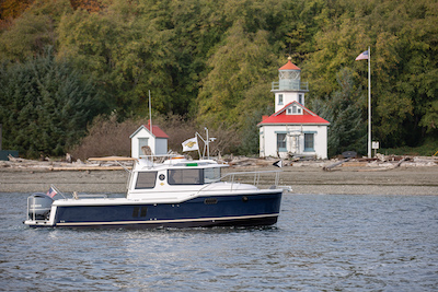 ranger tugs r-25 pocket trawler