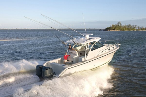 walkaround boat