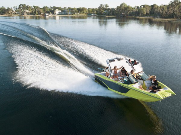 20 ft catamaran speed boat