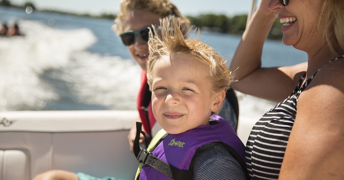 Best Boats for Family Fun & Entertaining Discover Boating
