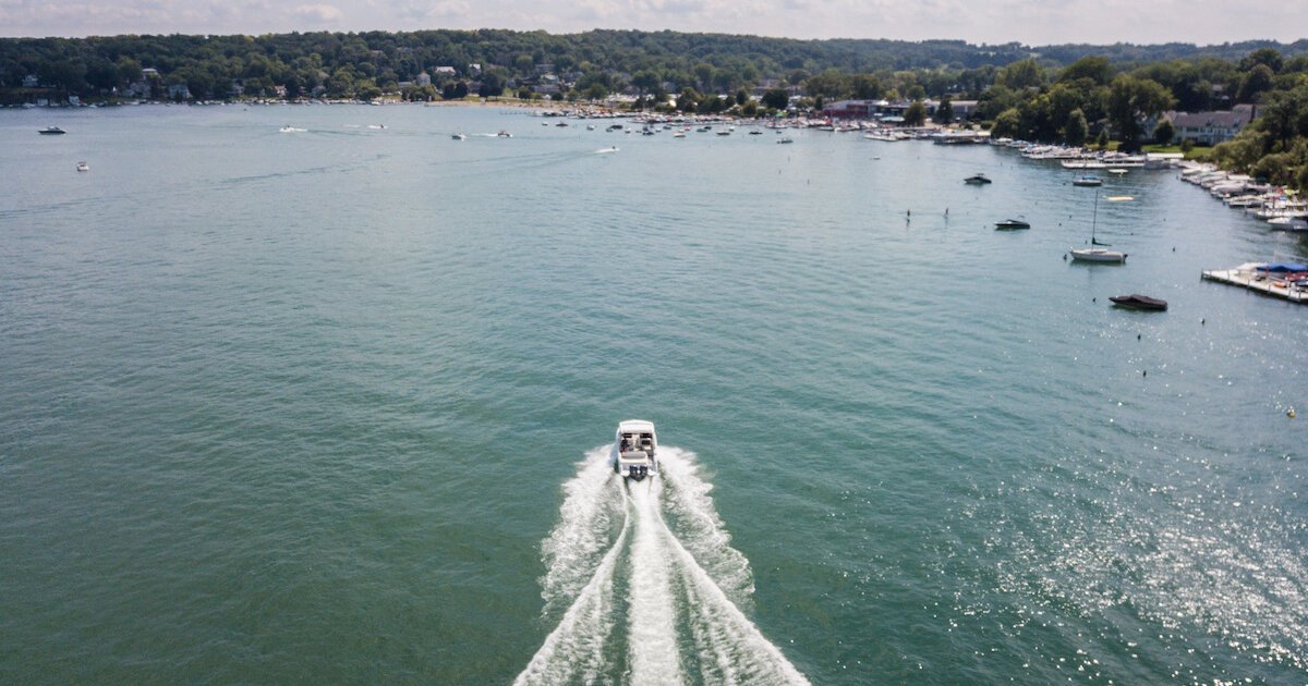 Best Lake Boats Discover Boating