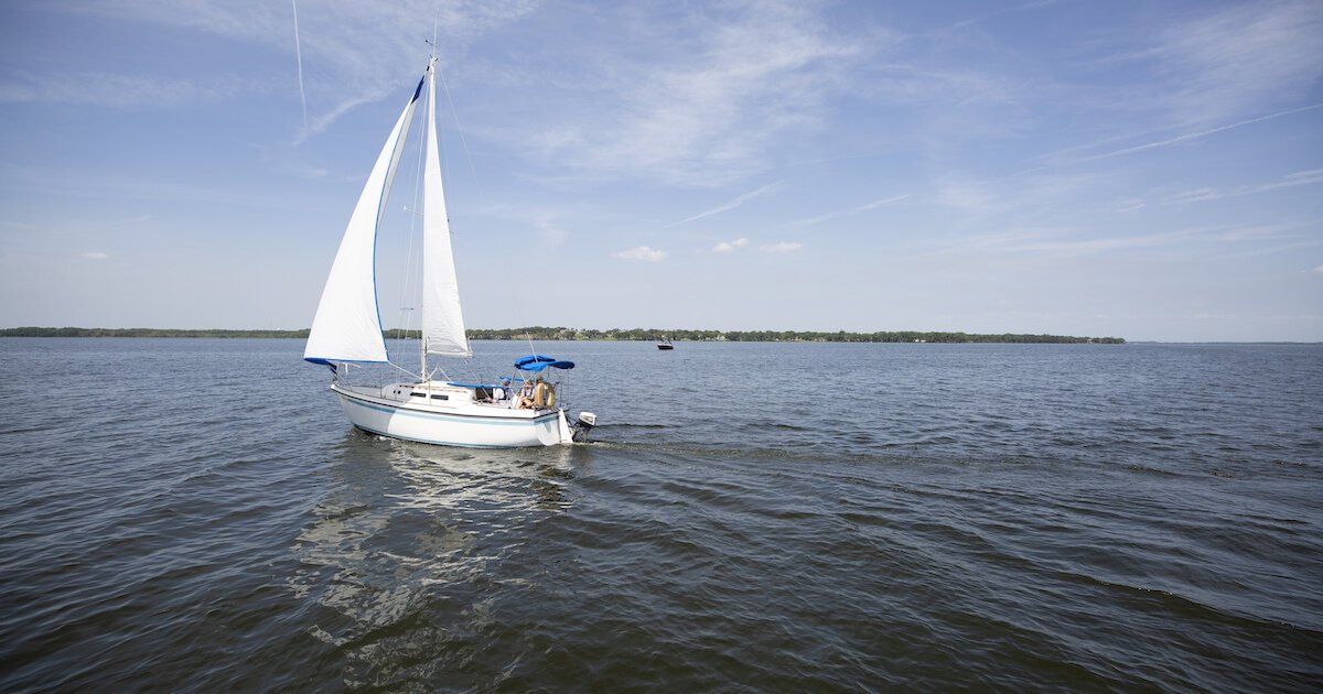 Where can i buy a sailboat top
