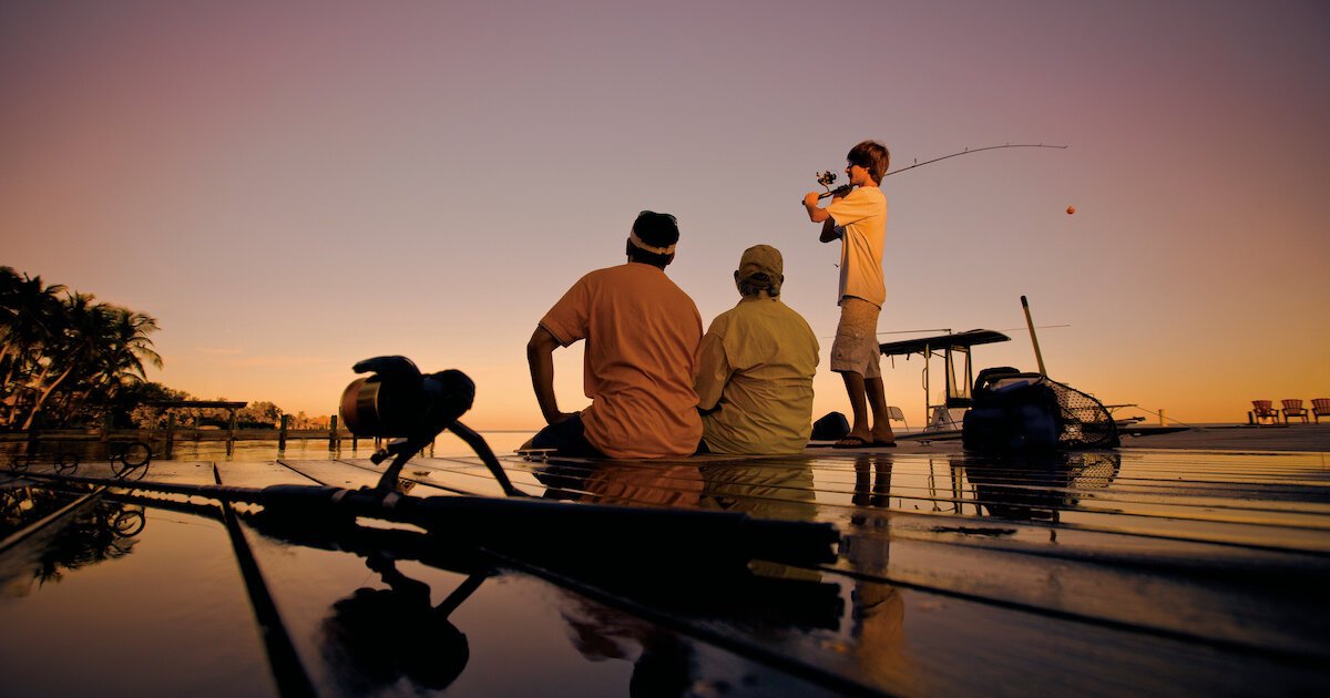 7 Best Boating & Fishing Gifts for Dad | Discover Boating