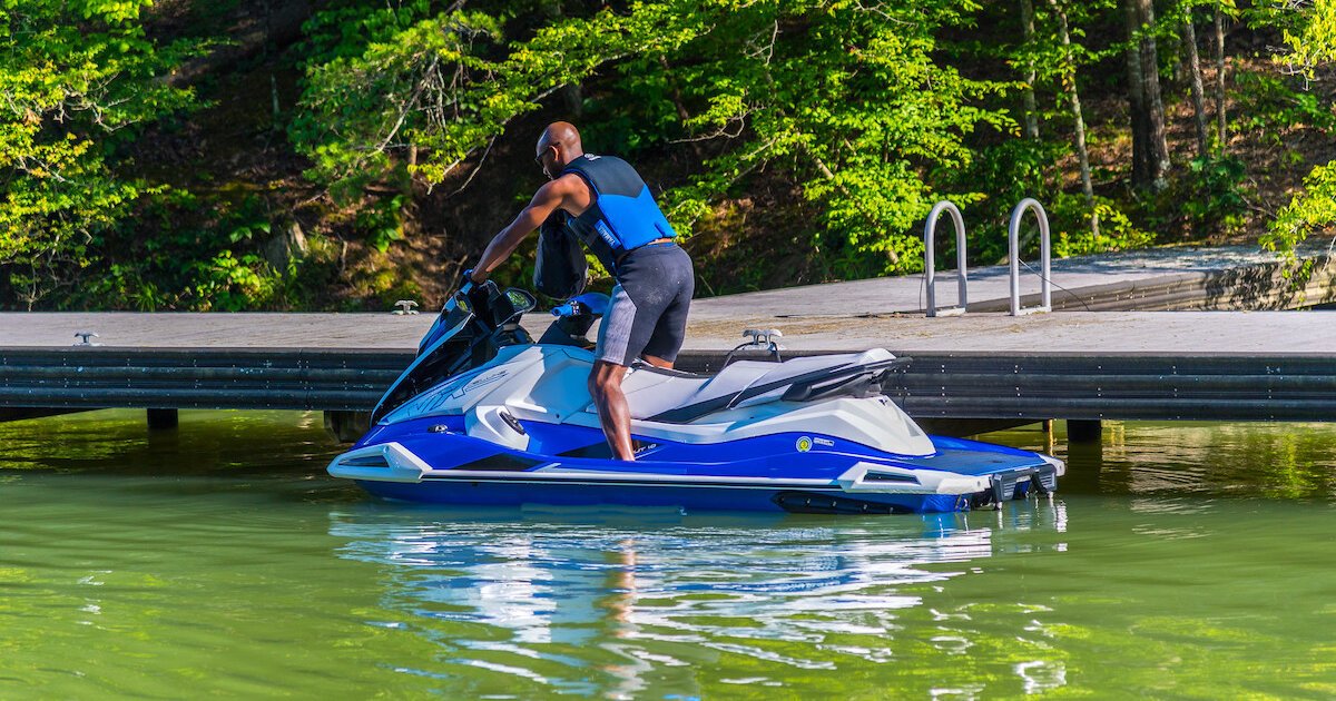 How to Dock a Jet Ski, Personal Watercraft or WaveRunner