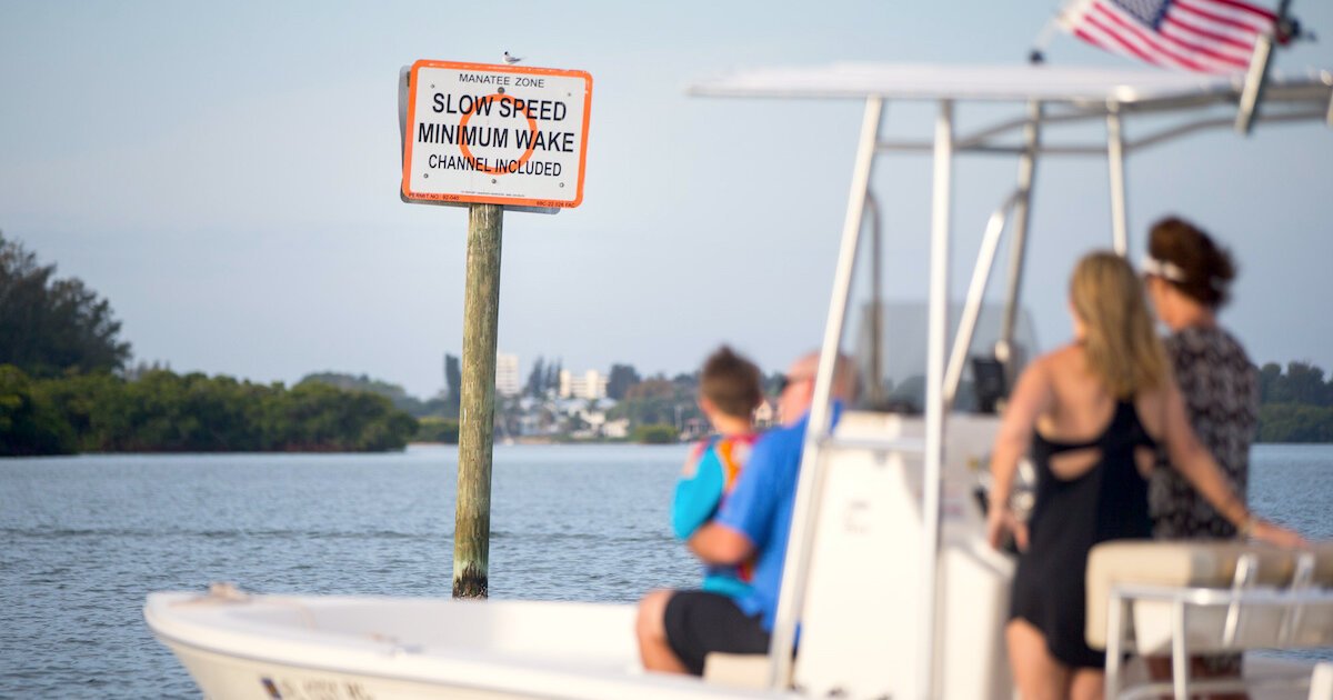 What is a No Wake Zone? Understanding Boating Regulatory Zones
