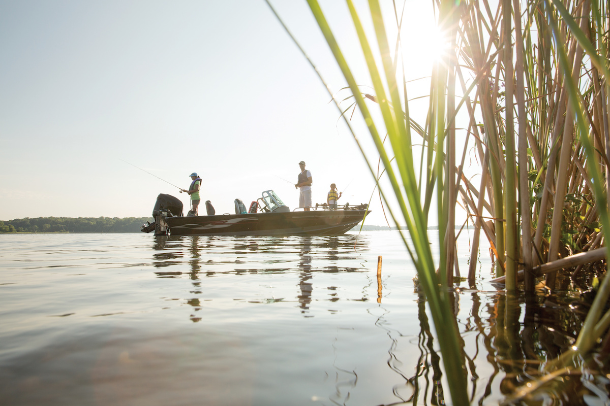 using a fishfinder